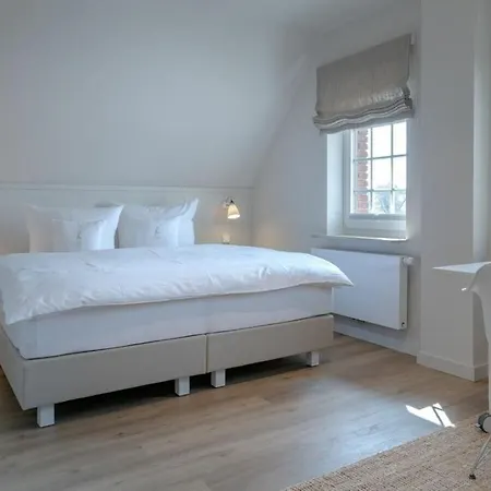 Holiday home Gruene Duene Comfortable Wenningstedt-Braderup