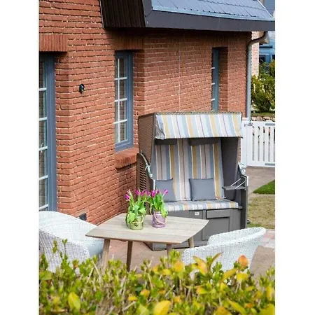 Gruene Duene Comfortable Holiday home Wenningstedt-Braderup